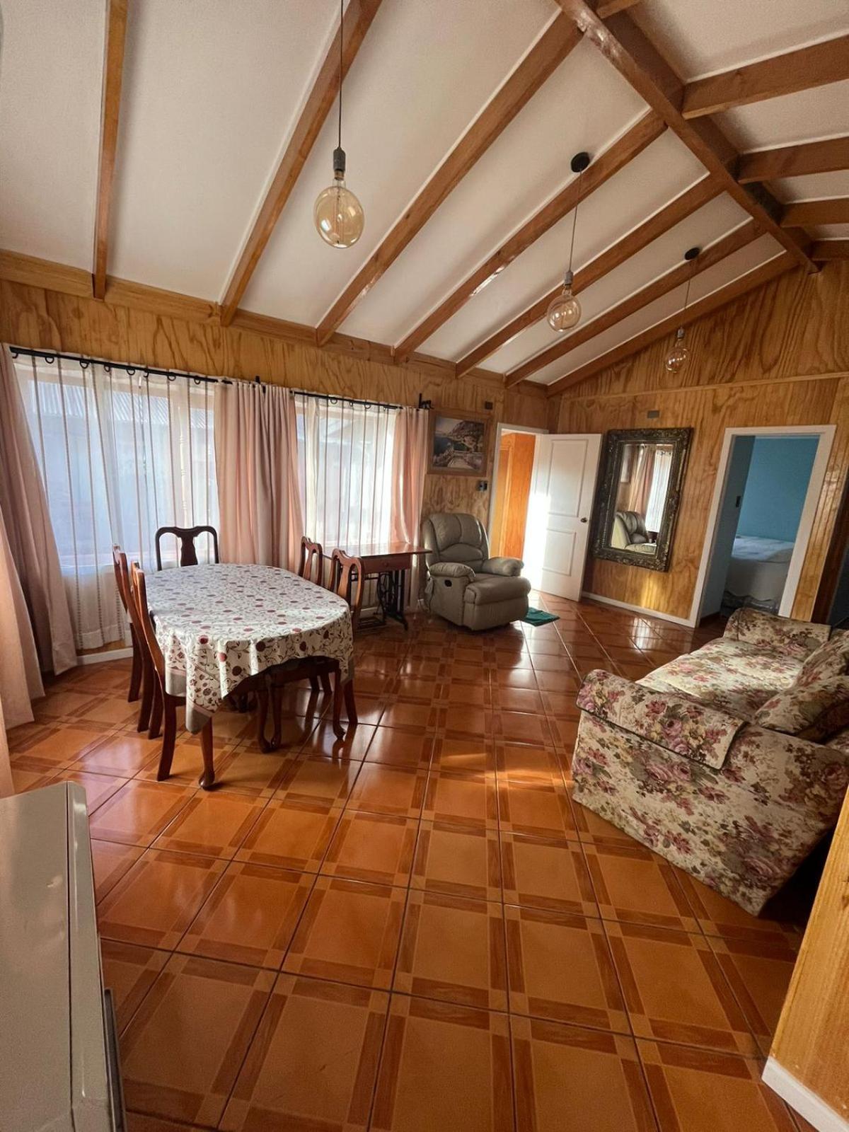 Cabanas Espanol Coyhaique Kültér fotó