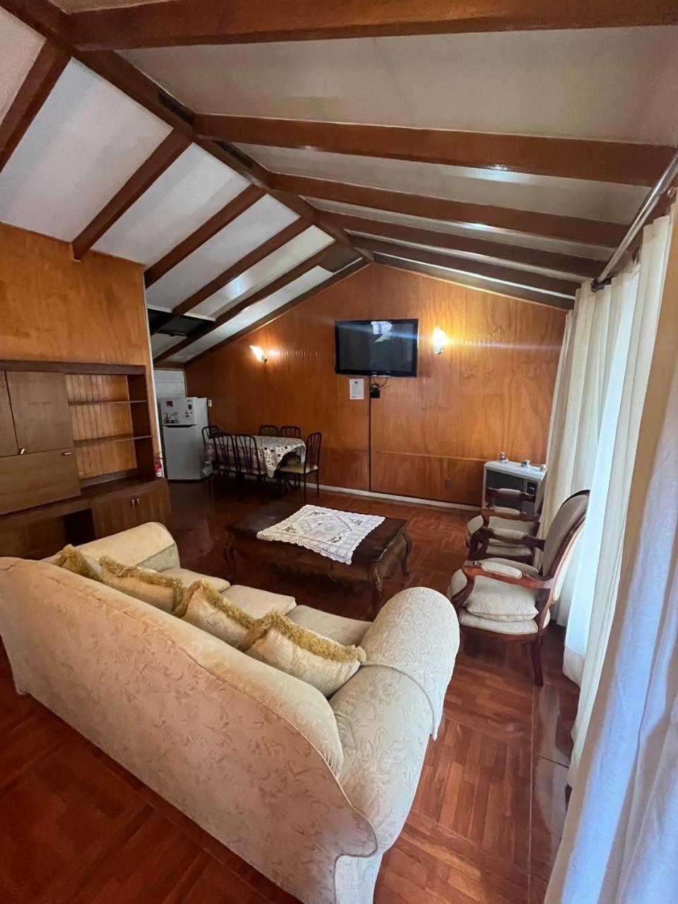 Cabanas Espanol Coyhaique Kültér fotó